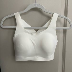 Lululemon Enlite Bra